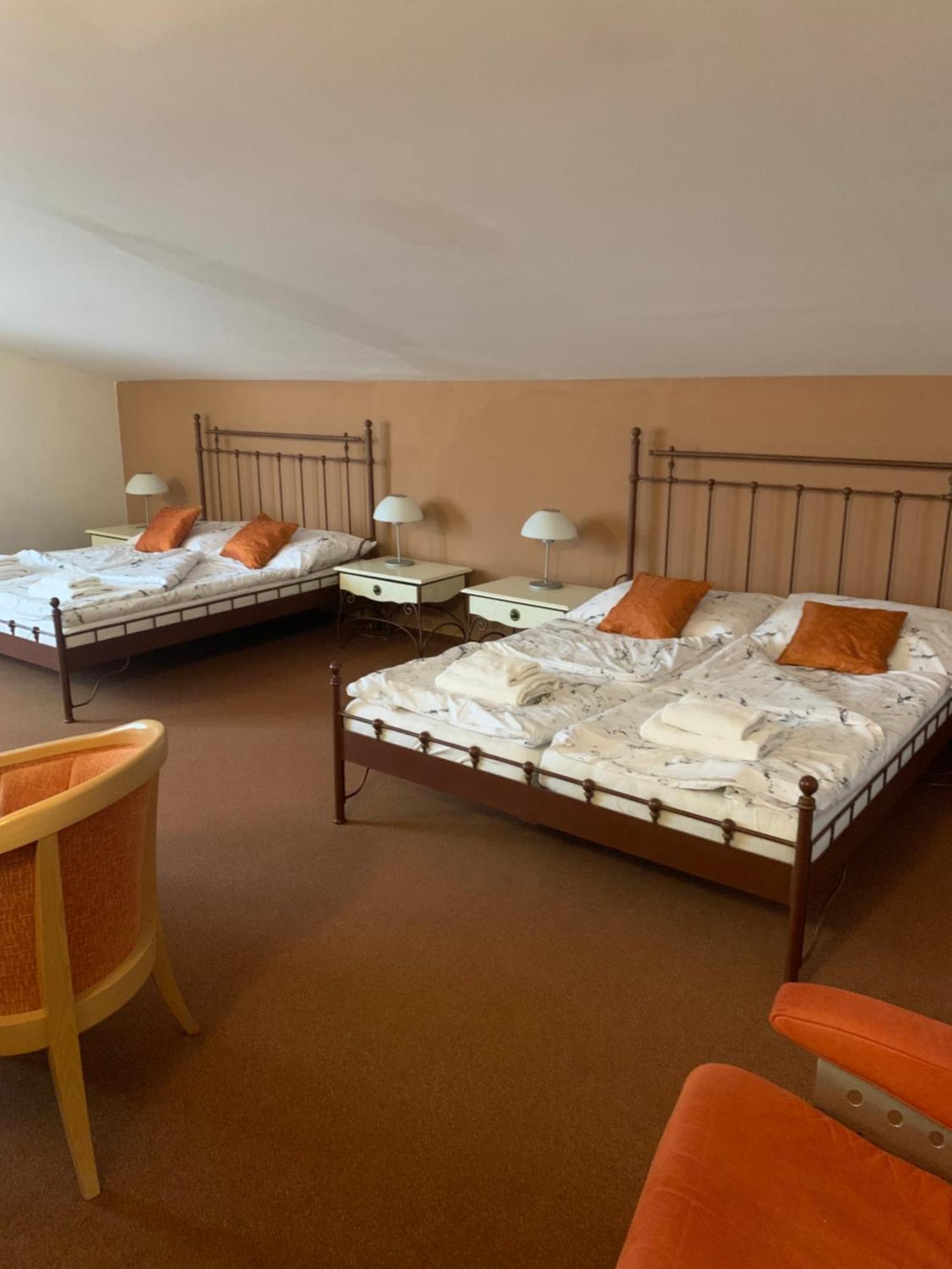 Sporthotel Patriot Litoměřice Esterno foto