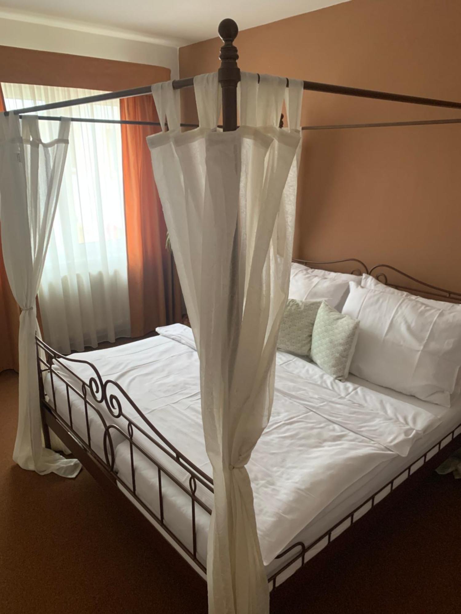 Sporthotel Patriot Litoměřice Esterno foto